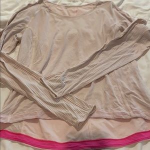 Lululemon Long Sleeve Shirt - keyhole back